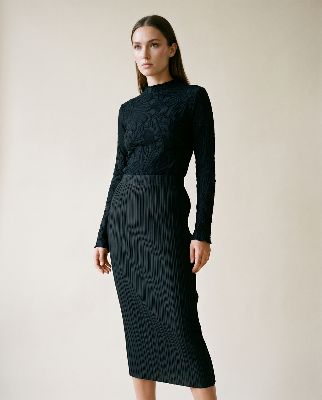 Madison Plisse Side Slit Skirt OS Black