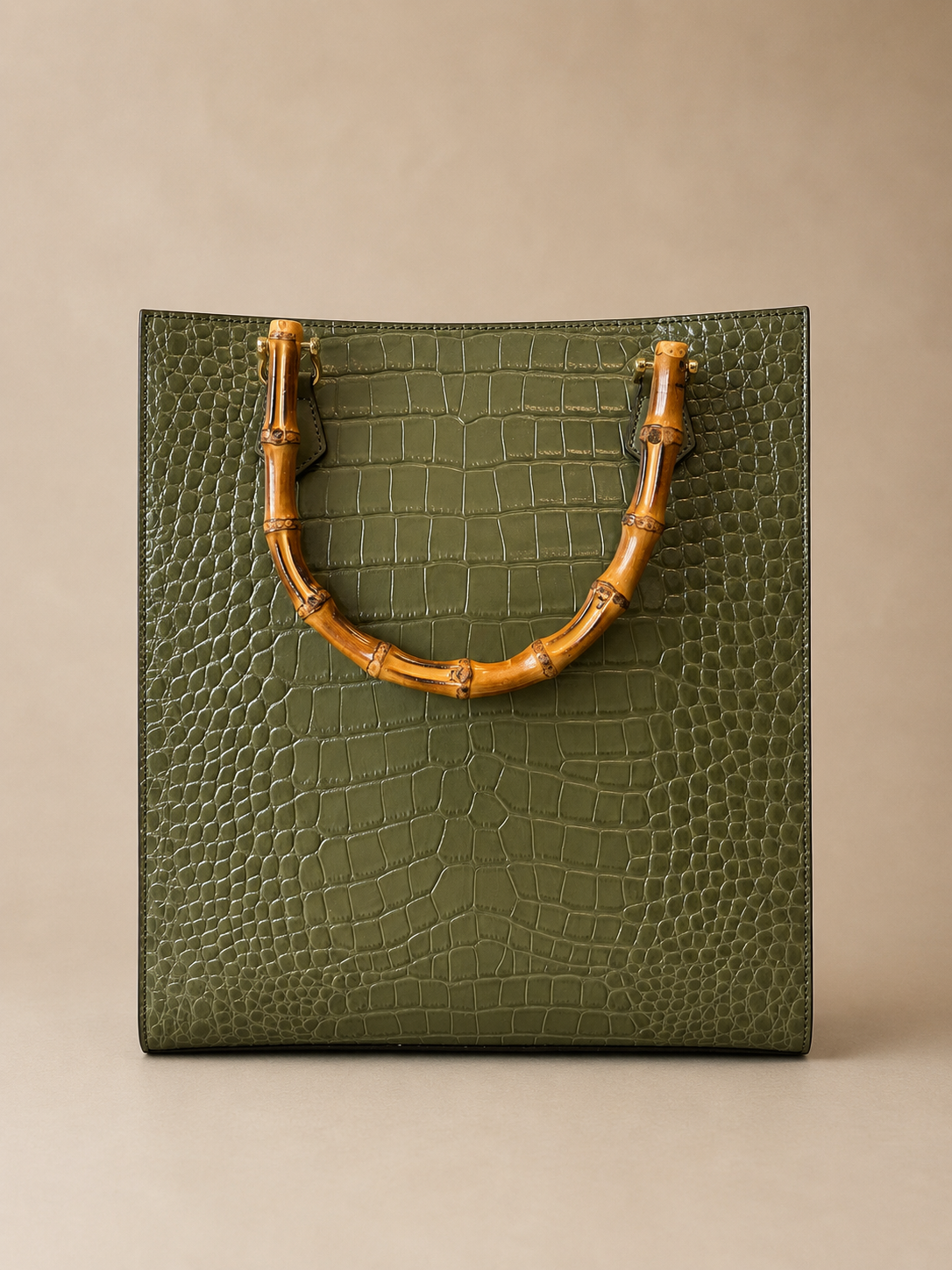 Nan Tote w/ Bamboo Handle