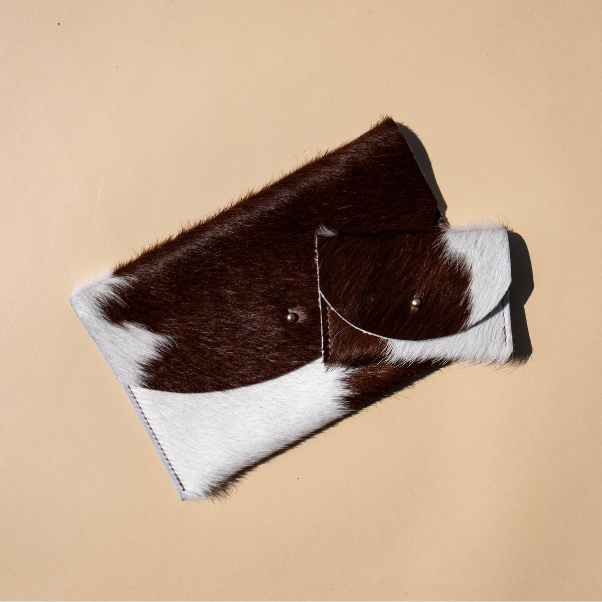 Greer Envelope Pouch – Brown + White